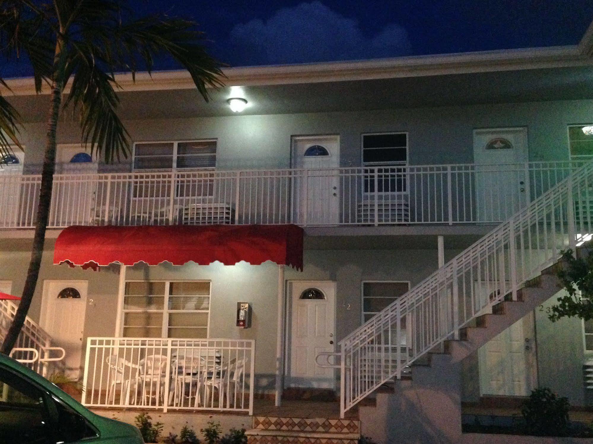 Silver Spray Motel Холивуд Екстериор снимка